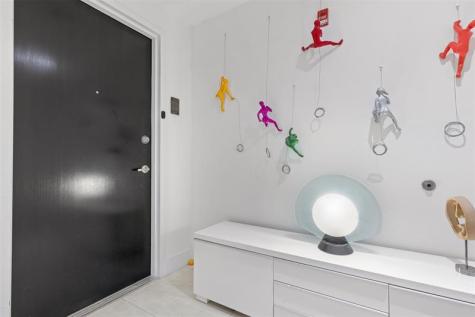 2101 S Surf Road Hollywood FL 33019