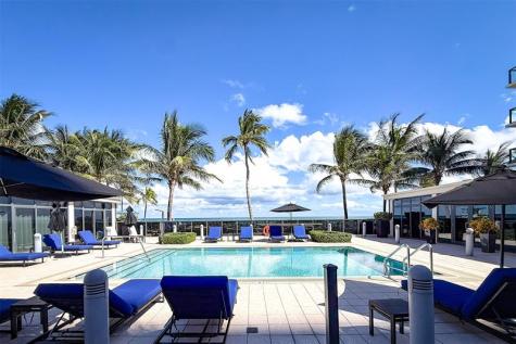 2101 S Surf Road Hollywood FL 33019