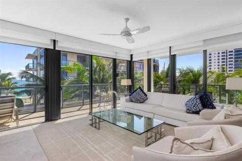 2101 S Surf Road Hollywood FL 33019