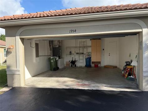 1954 Andromeda Lane Weston FL 33327
