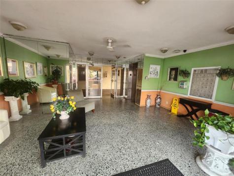 4191 NW 41st Street Lauderdale Lakes FL 33319