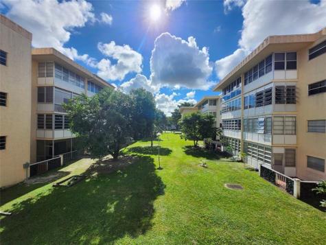 4191 NW 41st Street Lauderdale Lakes FL 33319