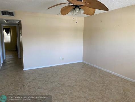 2019 Cambridge A Deerfield Beach FL 33442