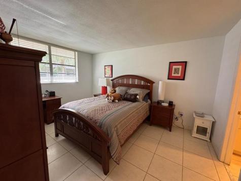 900 Colony Point Circle Pembroke Pines FL 33026