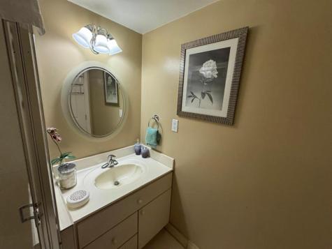 900 Colony Point Circle Pembroke Pines FL 33026