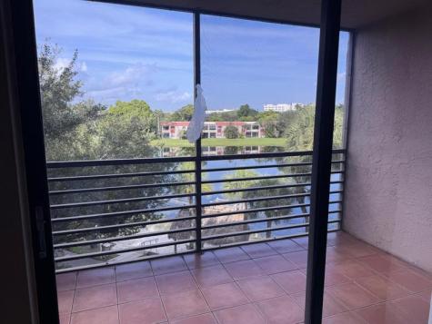 900 Colony Point Circle Pembroke Pines FL 33026
