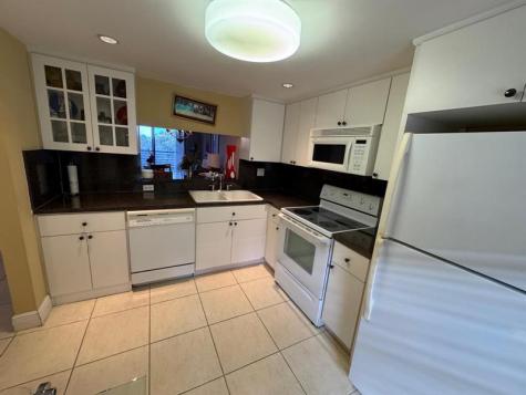 900 Colony Point Circle Pembroke Pines FL 33026