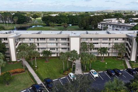 4701 Martinique Drive Coconut Creek FL 33066