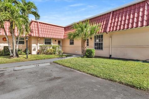 123 Amherst Lane Lake Worth FL 33467