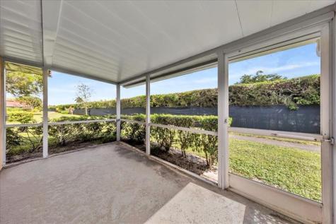 123 Amherst Lane Lake Worth FL 33467
