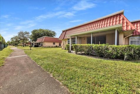 123 Amherst Lane Lake Worth FL 33467