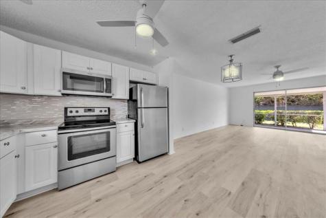 123 Amherst Lane Lake Worth FL 33467