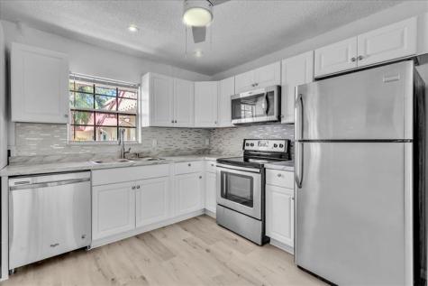 123 Amherst Lane Lake Worth FL 33467