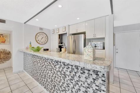 5336 NE 6th Avenue Oakland Park FL 33334