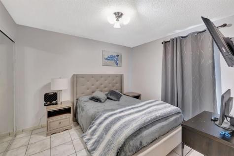 5336 NE 6th Avenue Oakland Park FL 33334