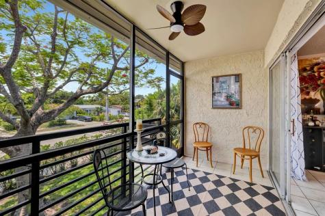 5336 NE 6th Avenue Oakland Park FL 33334