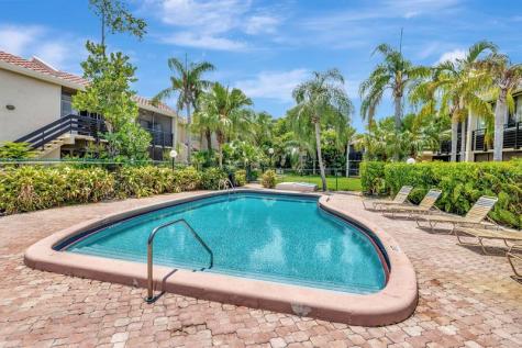 5336 NE 6th Avenue Oakland Park FL 33334