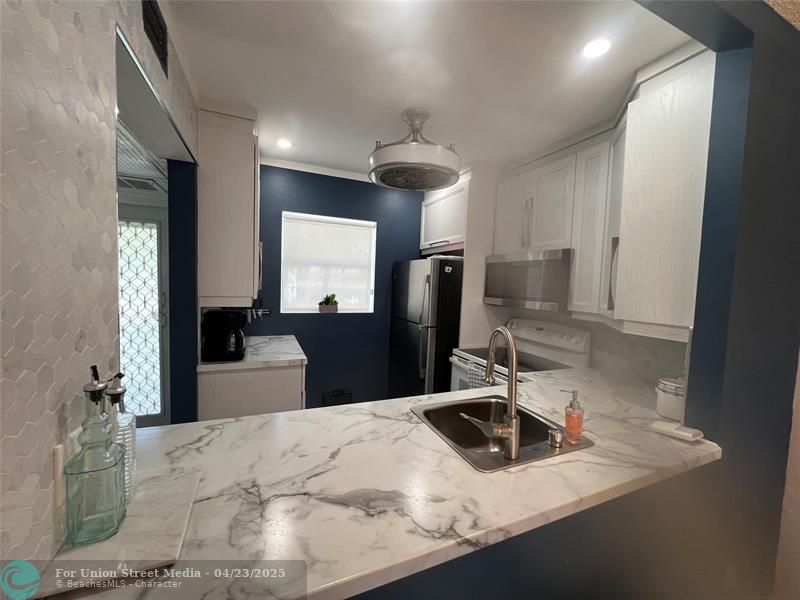 3505 NW 48th Avenue Lauderdale Lakes FL 33319