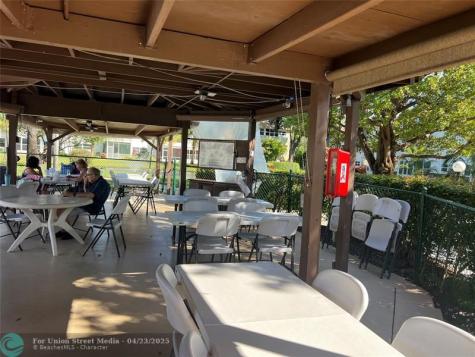 3505 NW 48th Avenue Lauderdale Lakes FL 33319