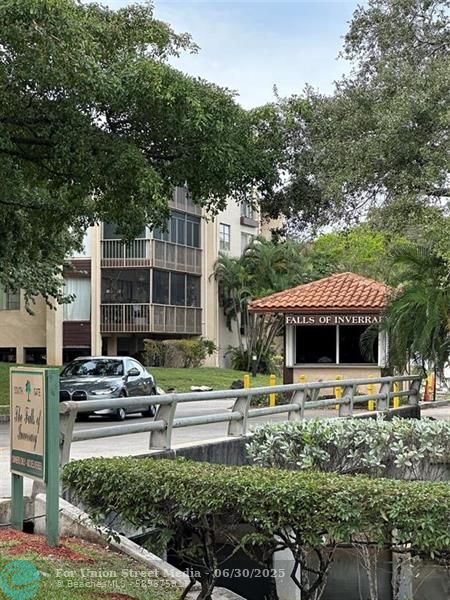 6201 N Falls Circle Drive Lauderhill FL 33319
