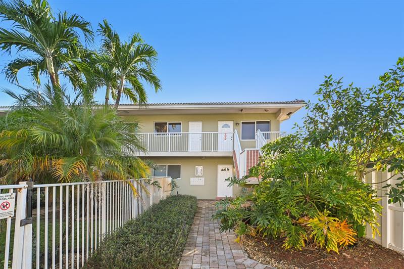 1424 Holly Heights Drive Fort Lauderdale FL 33304