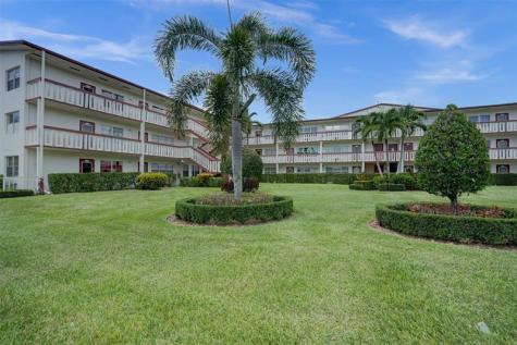 342 Brighton Boca Raton FL 33434