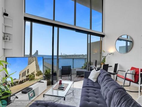 555 NE 15th Street Miami FL 33132