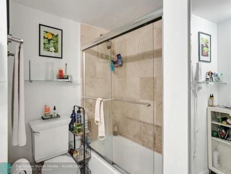 555 NE 15th Street Miami FL 33132