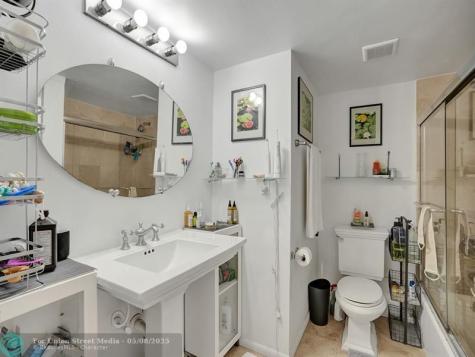 555 NE 15th Street Miami FL 33132