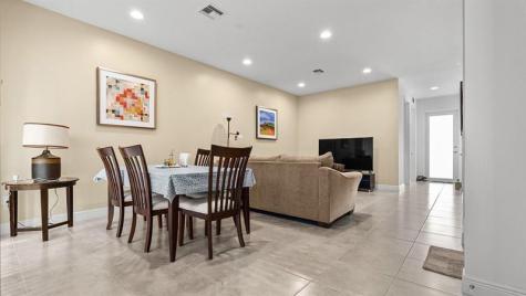 6989 Pines Circle Coconut Creek FL 33073