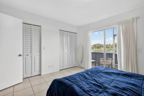 1251 SW 134th Way Pembroke Pines FL 33027