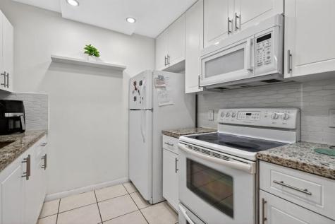 1251 SW 134th Way Pembroke Pines FL 33027