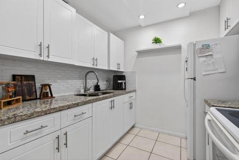 1251 SW 134th Way Pembroke Pines FL 33027