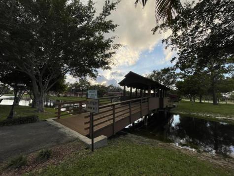 127 Amherst Lane Lake Worth FL 33467