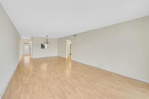 1804 Eleuthera Point Coconut Creek FL 33066