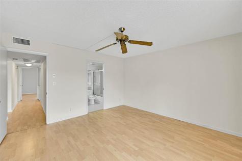 1804 Eleuthera Point Coconut Creek FL 33066