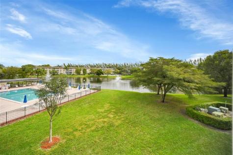 1804 Eleuthera Point Coconut Creek FL 33066