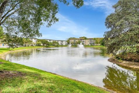 1804 Eleuthera Point Coconut Creek FL 33066