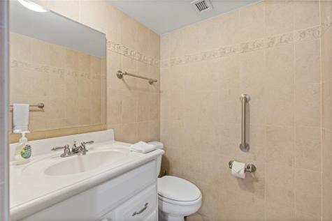 2000 S Ocean Boulevard Lauderdale By The Sea FL 33062