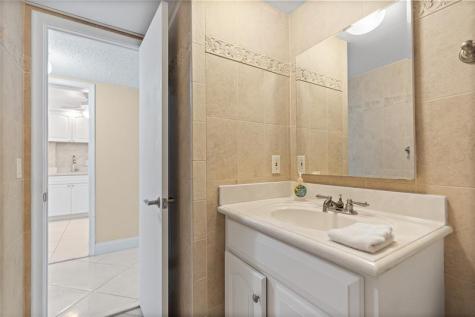 2000 S Ocean Boulevard Lauderdale By The Sea FL 33062