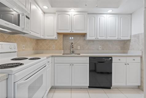 2000 S Ocean Boulevard Lauderdale By The Sea FL 33062