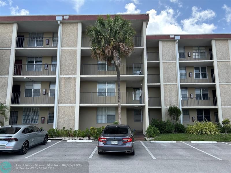 2601 NW 48th Terrace Lauderdale Lakes FL 33313