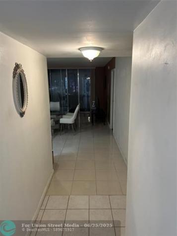 2601 NW 48th Terrace Lauderdale Lakes FL 33313