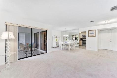 3993 Carambola Circle Coconut Creek FL 33066