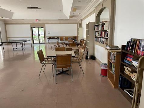 604 NE 2nd Street Dania Beach FL 33004