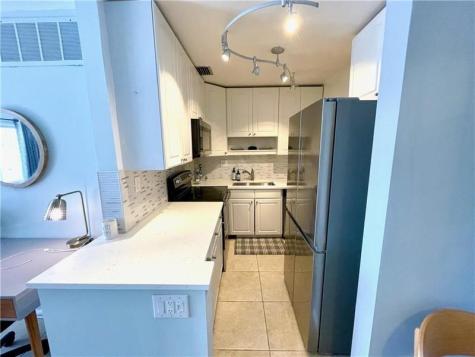 3040 NE 16th Avenue Oakland Park FL 33334