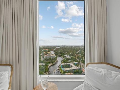 411 N New River Drive Fort Lauderdale FL 33301