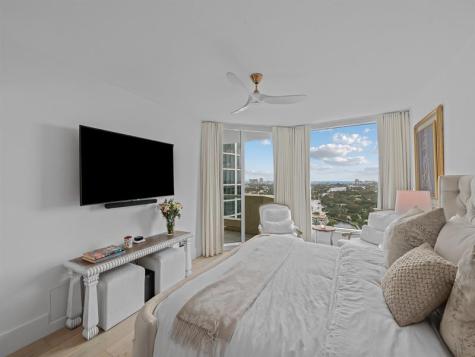 411 N New River Drive Fort Lauderdale FL 33301