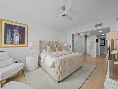 411 N New River Drive Fort Lauderdale FL 33301