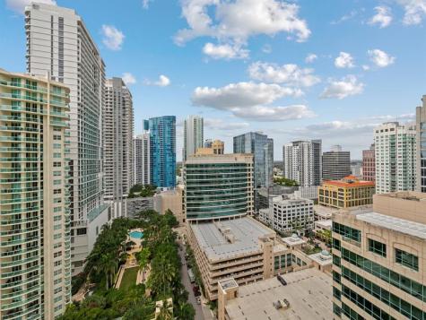 411 N New River Drive Fort Lauderdale FL 33301